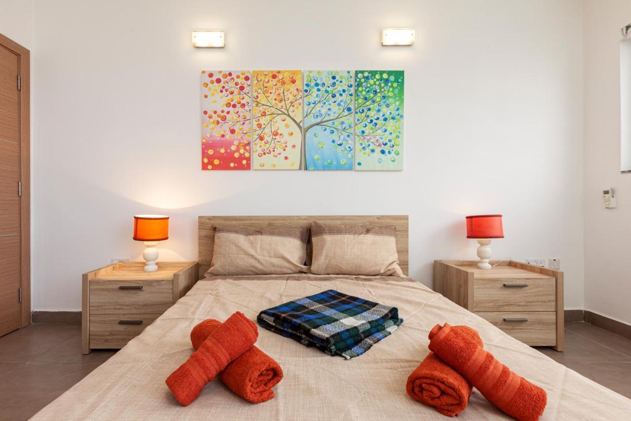 דירות סיינט פול ביי Perfect Seaview Penthouse מראה חיצוני תמונה