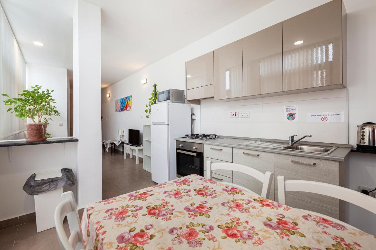 דירות סיינט פול ביי Perfect Seaview Penthouse מראה חיצוני תמונה