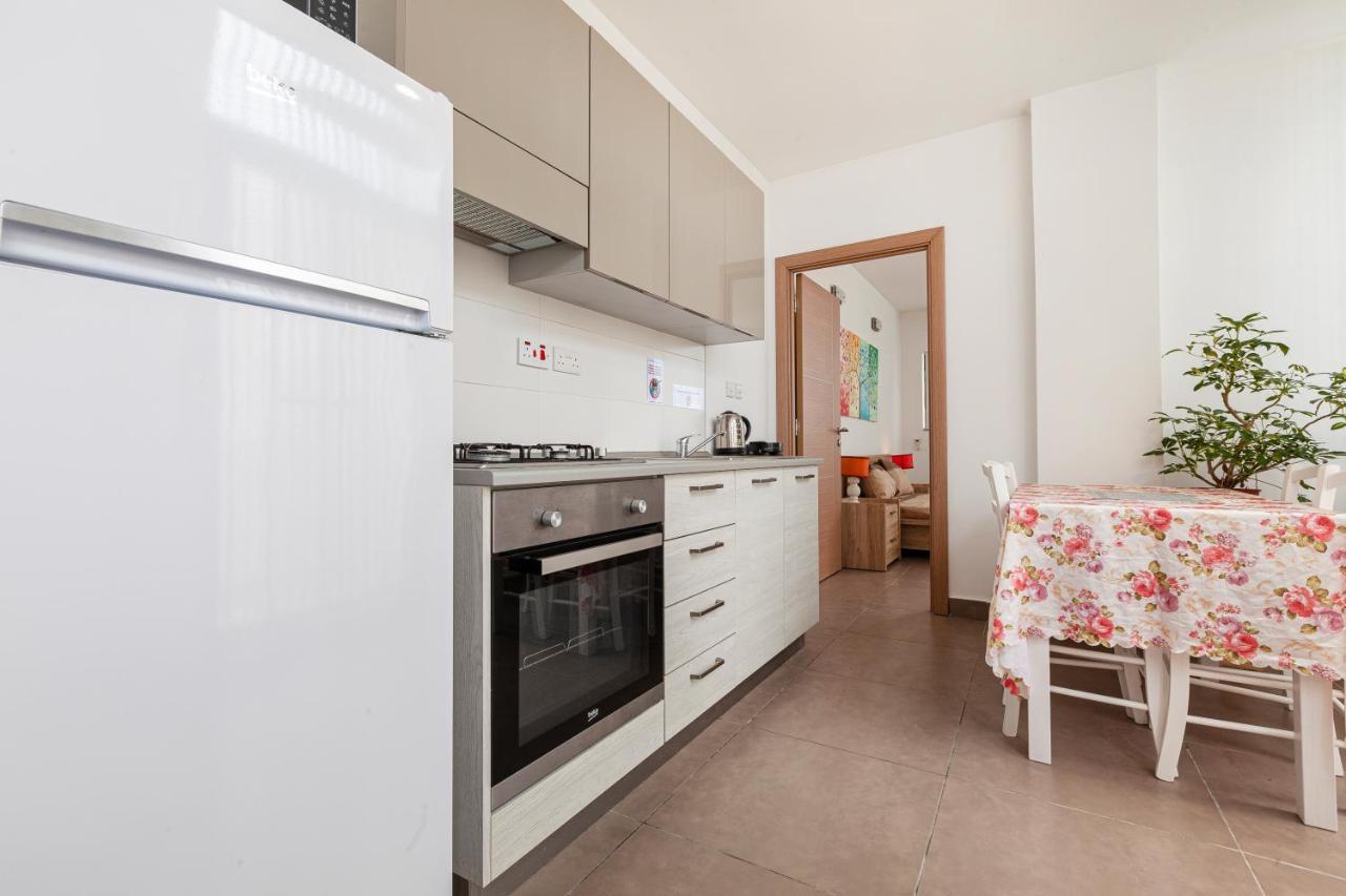 דירות סיינט פול ביי Perfect Seaview Penthouse מראה חיצוני תמונה