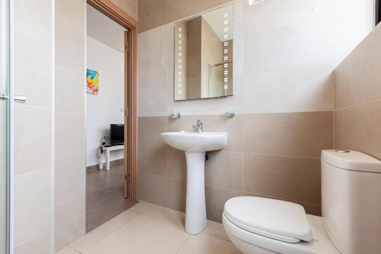 דירות סיינט פול ביי Perfect Seaview Penthouse מראה חיצוני תמונה